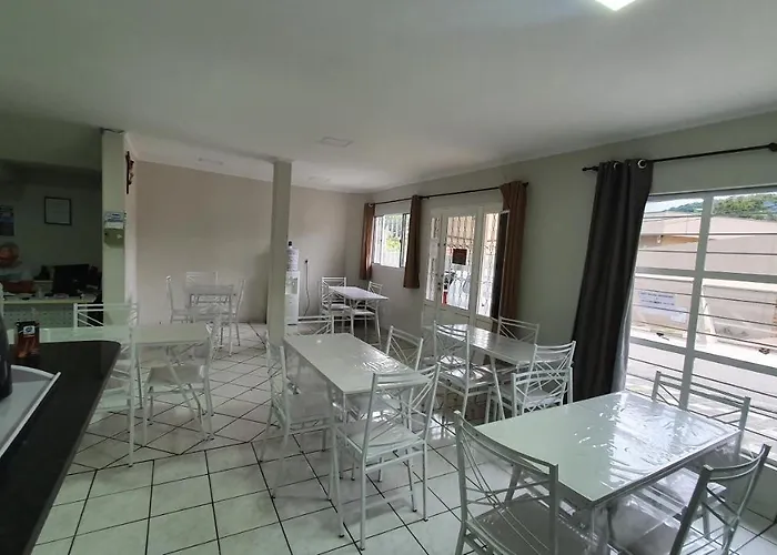 Acm Hotel